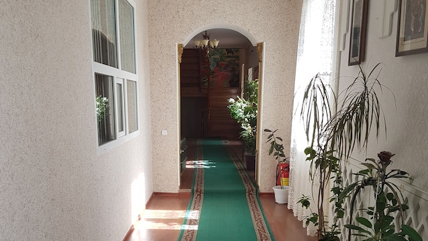 Unclassified image, 1 of 6, button - Hotel Izumrud (Astana)