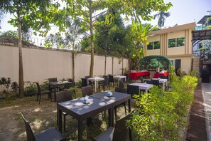 Interior entrance - Agga@9mile Hotel (Yangon)