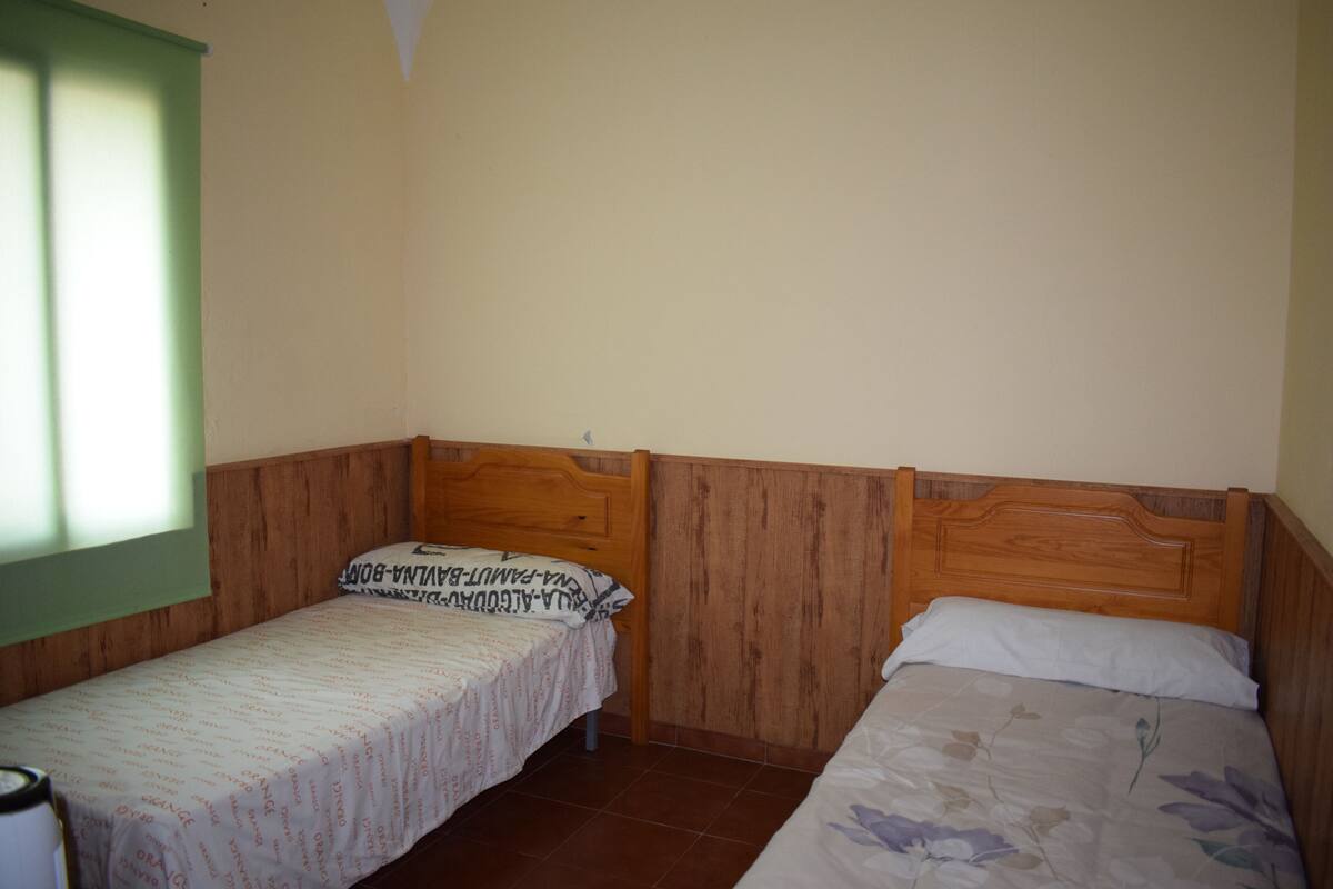 Economy Double or Twin Room | Free WiFi, bed sheets
