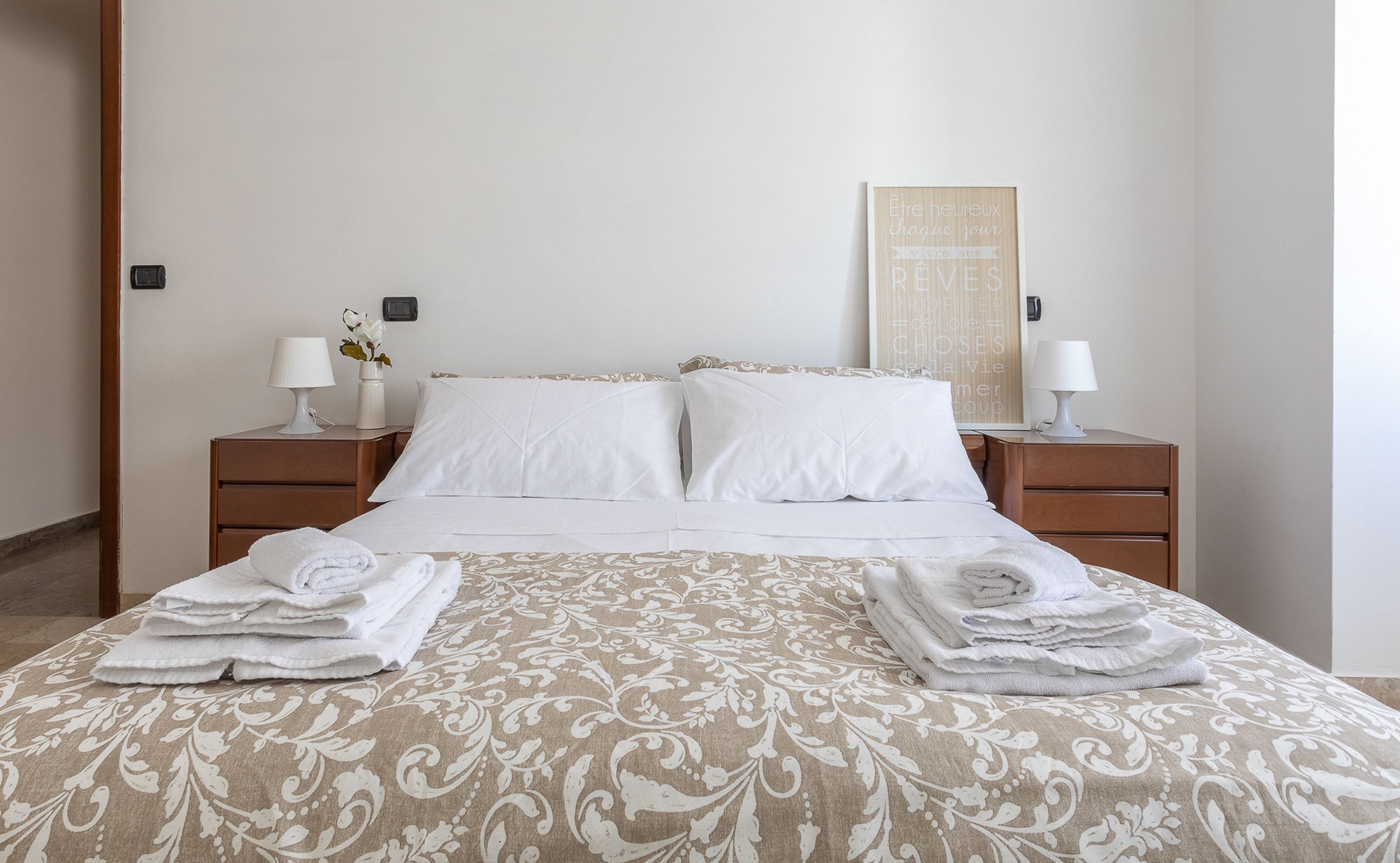 House, 2 Bedrooms | 2 bilik tidur, langsir/tirai gelap terus, katil bayi/kot (surcaj) 