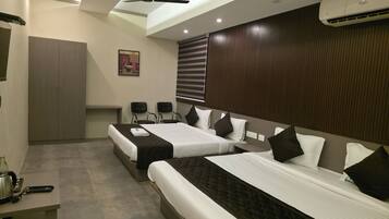 Family Room | 1 bedroom, individually decorated, individually furnished, desk