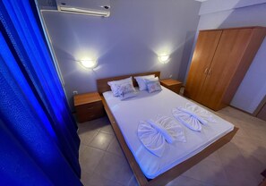 Apartamento tradicional, vistas a la ciudad | 2 dormitorios, wifi, ropa de cama