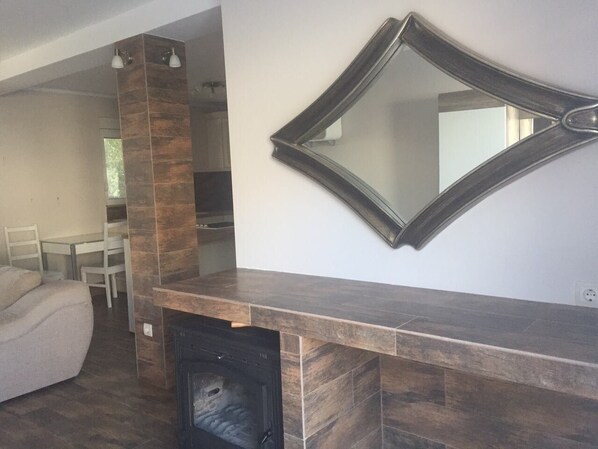 Family Apartment, 1 Queen Bed with Sofa bed, Bay View | Living area - KATARINA (Bijela)