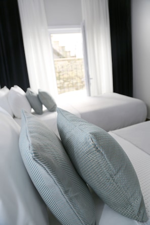 Apartment, Balcony | Blackout curtains, iron/ironing board, free WiFi, bed sheets - Huma Suites (Sariyer)