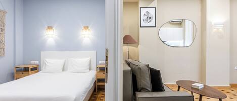 Studio, 1 Bedroom (Superior 1BR Flat)