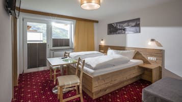 Economy-Doppelzimmer | Zimmersafe, Schreibtisch, Verdunkelungsvorhänge, schallisolierte Zimmer