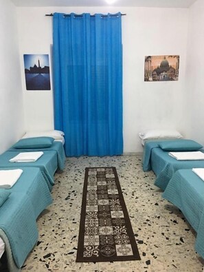 Desk, free WiFi - New Golden House (Rome)