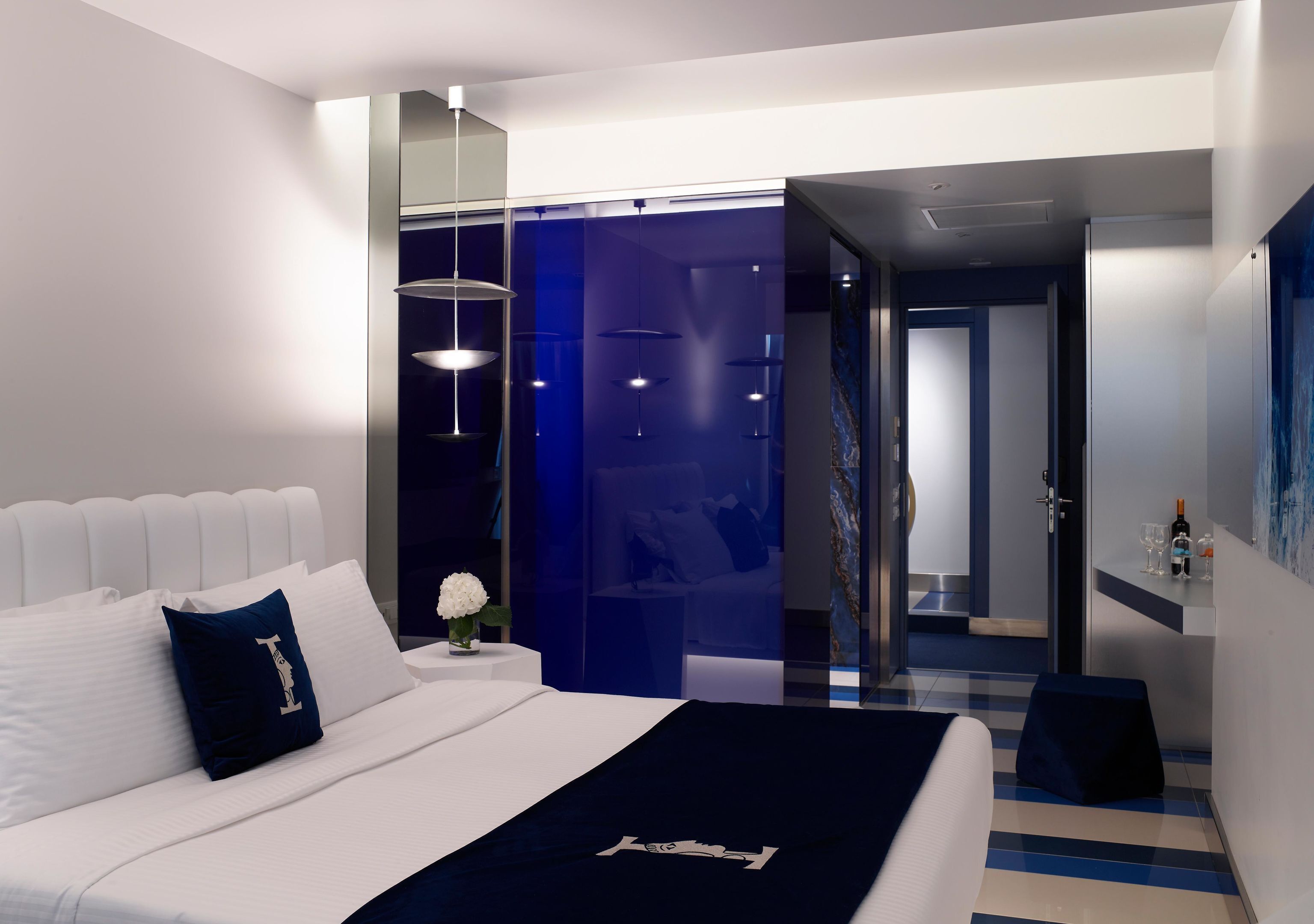 Silver Double Land View