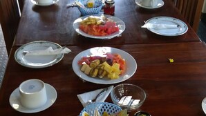 Dining - Tamarind Blue (Tangalle)