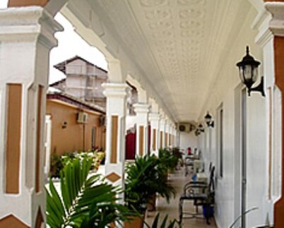 Hilary Hotel