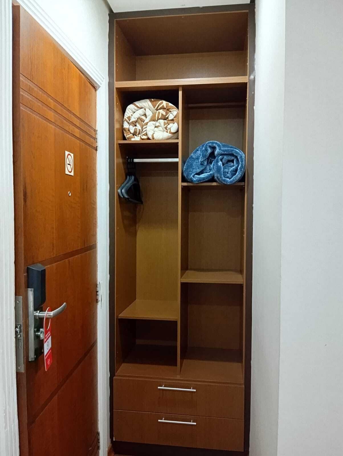 deluxe quadruple room, 1 bedroom | minibar, desk, laptop workspace, free wifi