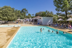 Seasonal outdoor pool - Domaine Résidentiel de Plein Air Monplaisir (Saint-Trojan-les-Bains)