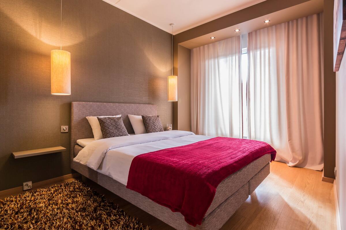 Deluxe-Apartment | Schallisolierte Zimmer, Bügeleisen/Bügelbrett, kostenlose Babybetten