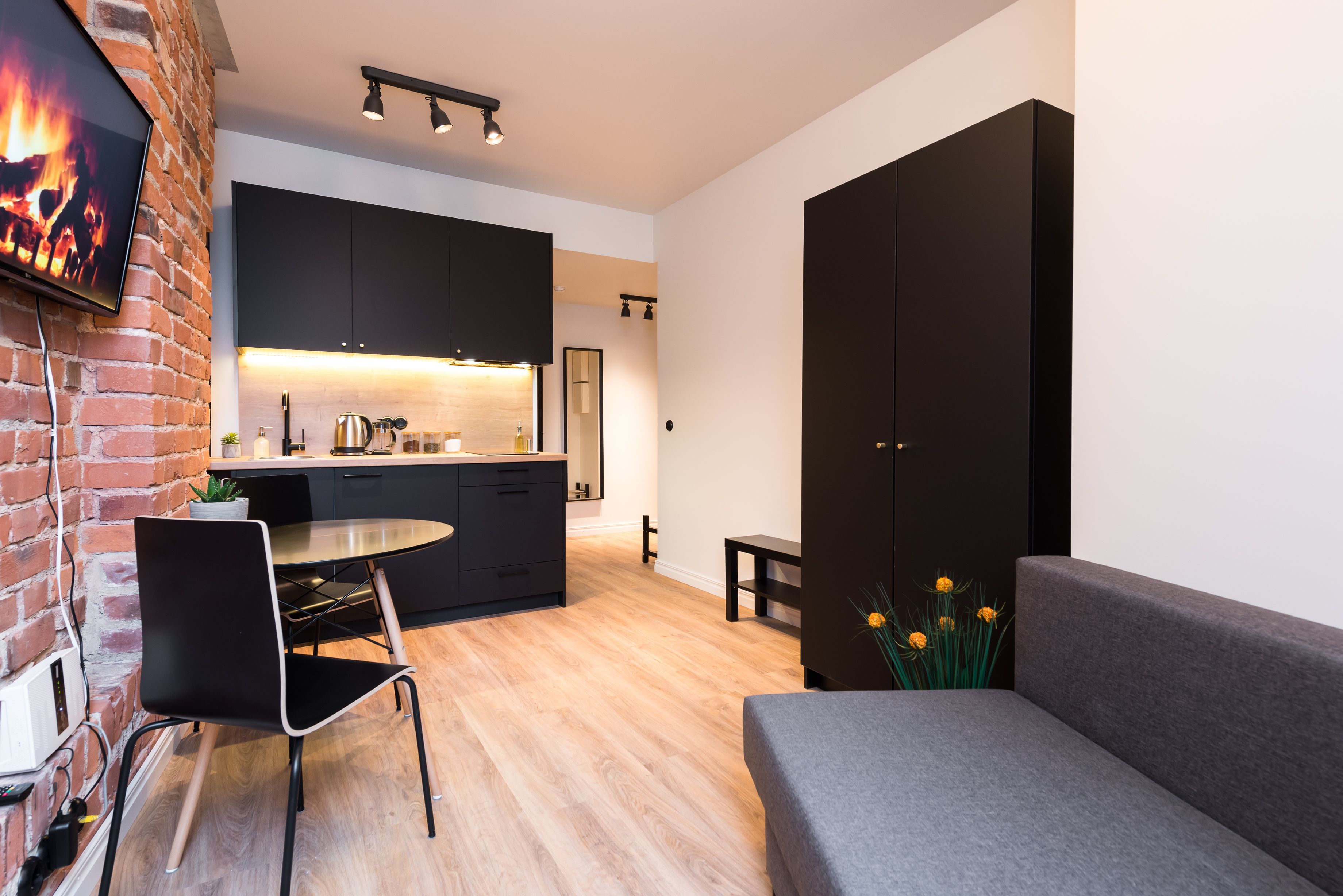 Studio | Living area | Smart TV, Netflix, heated floors