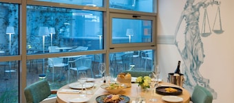 ibis Styles Athens Routes