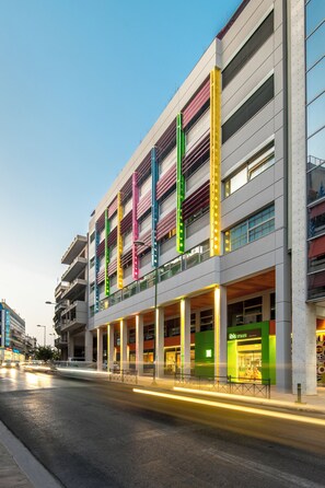 Front of property - ibis Styles Athens Routes (Athens)