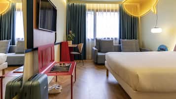 Hypo-allergenic bedding, down comforters, Select Comfort beds, minibar