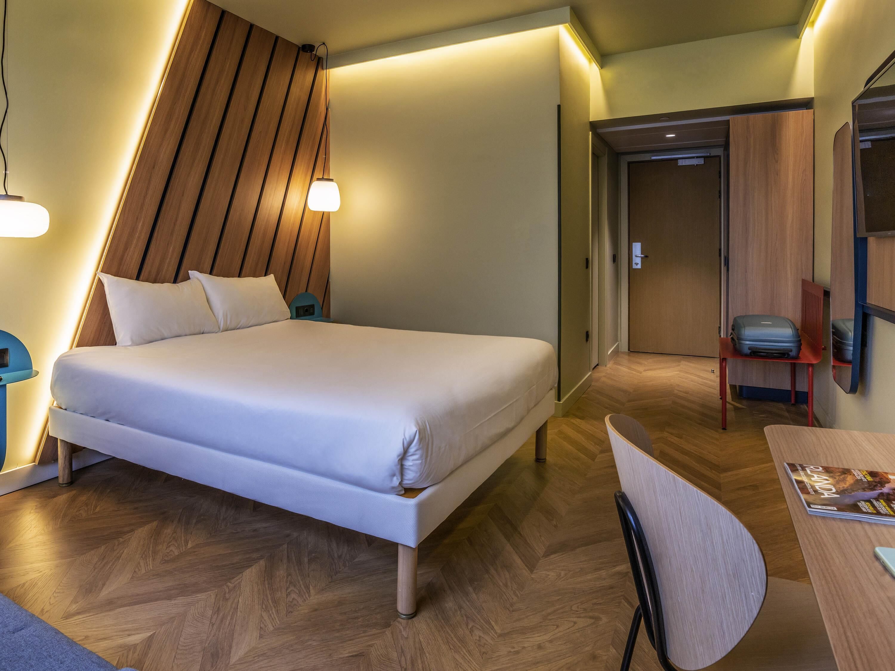 Seprai antialergi, selimut bulu angsa, dan tempat tidur Select Comfort