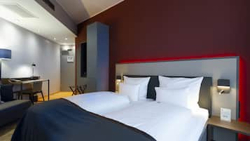 Superior Double Room | 1 bedroom, minibar, in-room safe, desk