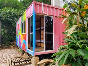 Dormitorio compartido, dormitorio mixto (4 Camas) | Tabla de planchar con plancha, wifi gratis, ropa de cama