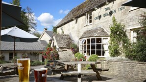 Terrace/patio - The Green Dragon (Cheltenham)
