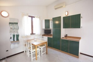 Appartement, 1 chambre | Coin séjour