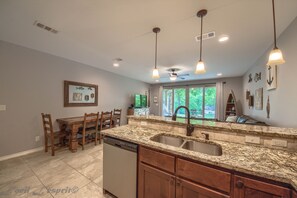 Condo, 2 Bedrooms | Private kitchen