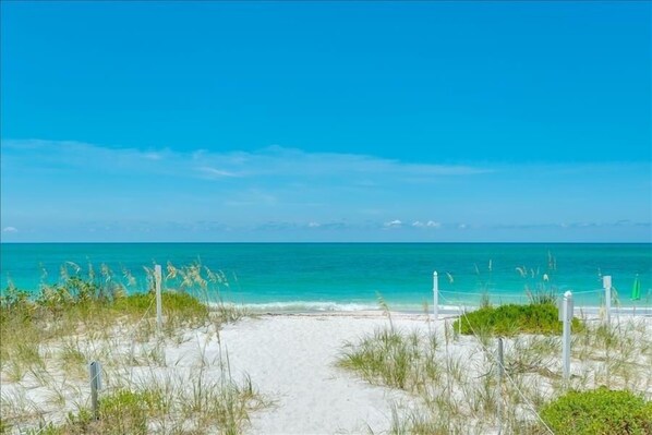 Casa, 2 habitaciones | Playa | En la playa 