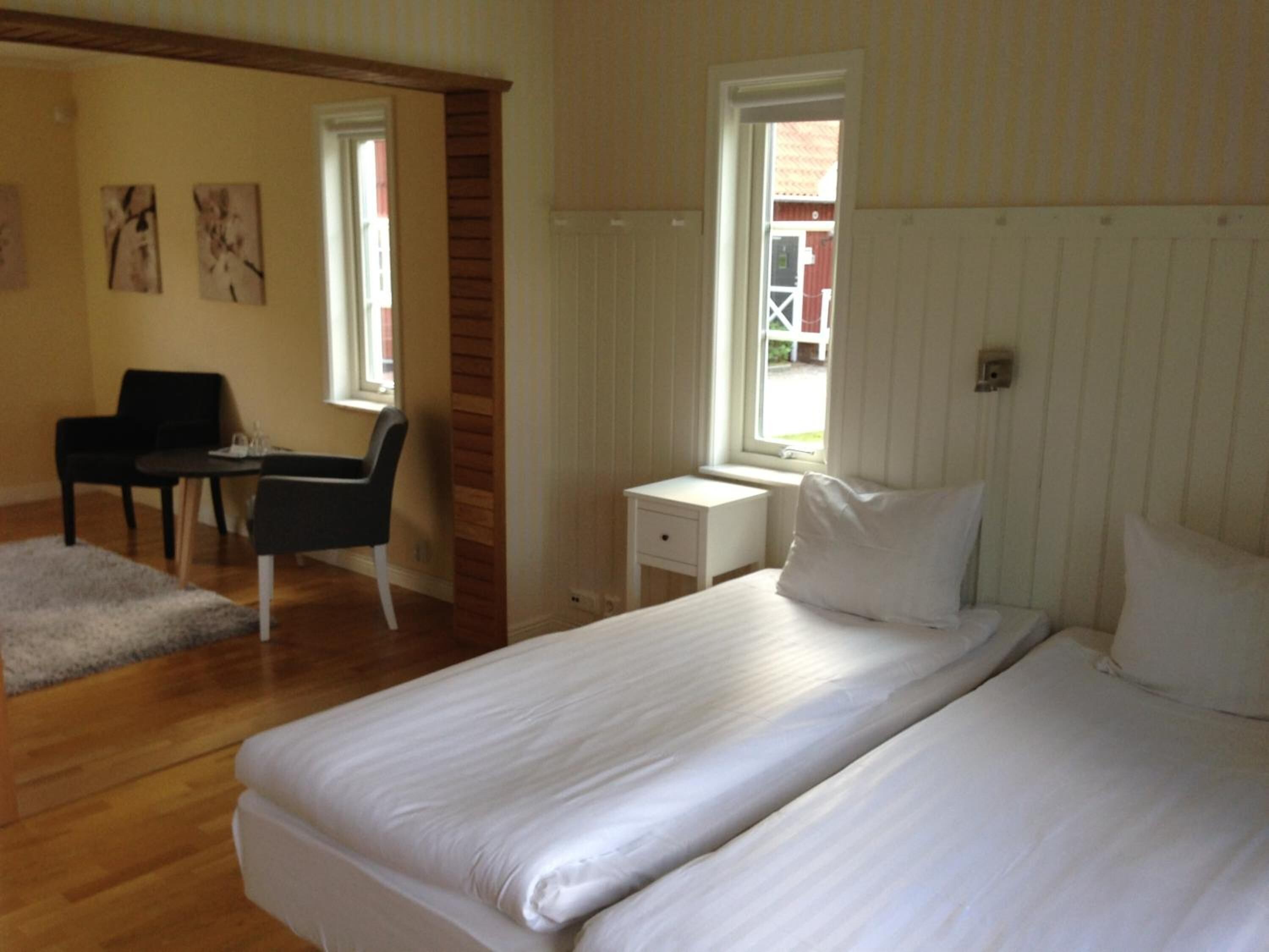 desk, blackout curtains, iron/ironing board, free wifi