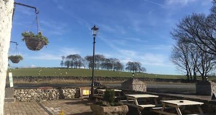 The Jug and Glass Inn