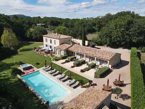 Exterior - Chambres d'hôtes La Dryade (Tourves)