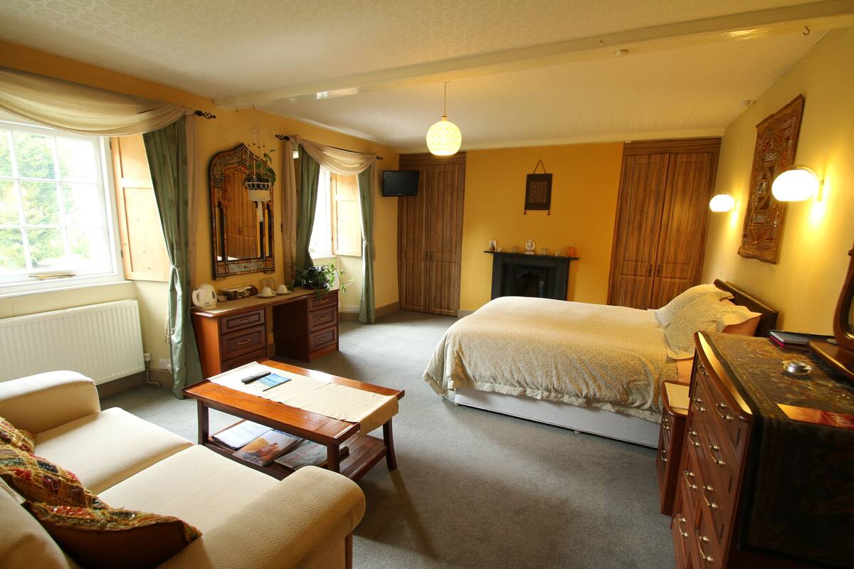 Premium bedding, individually decorated, individually furnished