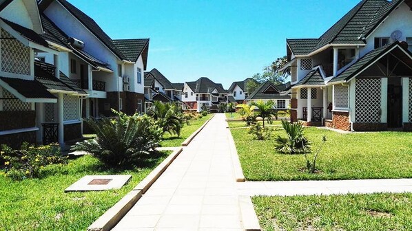 Property grounds - Blue Water Resort Diani (Diani Beach)