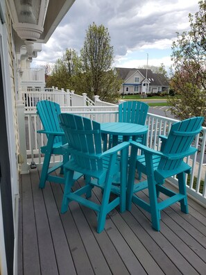 تناول الطعام بالخارج