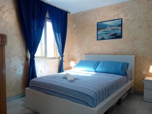 2 chambres, fer et planche à repasser, Wi-Fi gratuit