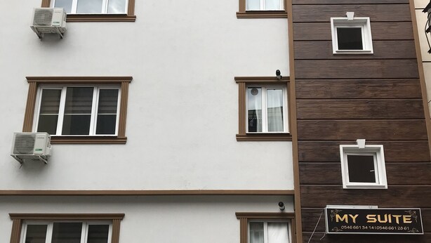 Front of property - My Suit 61 Otel (Trabzon)