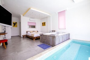 Villa, 2 Bedrooms | 2 bedrooms, desk, bed sheets - Villa Askin (Kas)