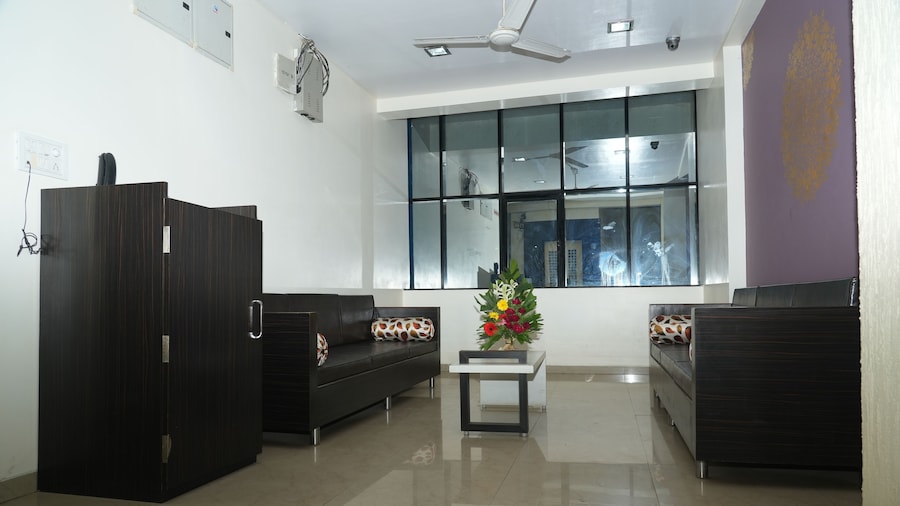 Hotel Avon International