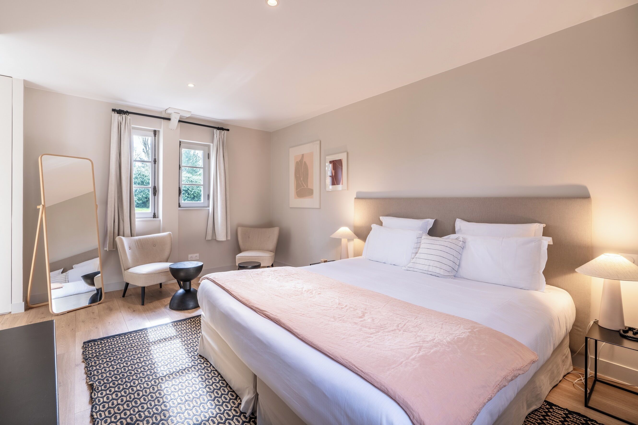 Chambre Supérieure Double ou avec lits jumeaux, non-fumeurs | Minibar, coffres-forts dans les chambres, décoration personnalisée