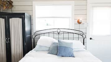 Cottage Tradition, plusieurs lits, vue océan | 1 chambre, literie de qualité supérieure, couette en duvet d'oie