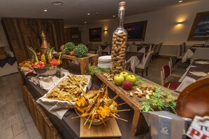 Buffet - Hotel Petit Palais (Valtournenche)