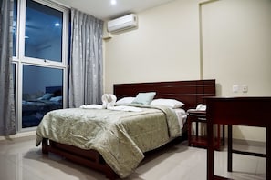 Classic Twin Room, 2 Single Beds, City View
