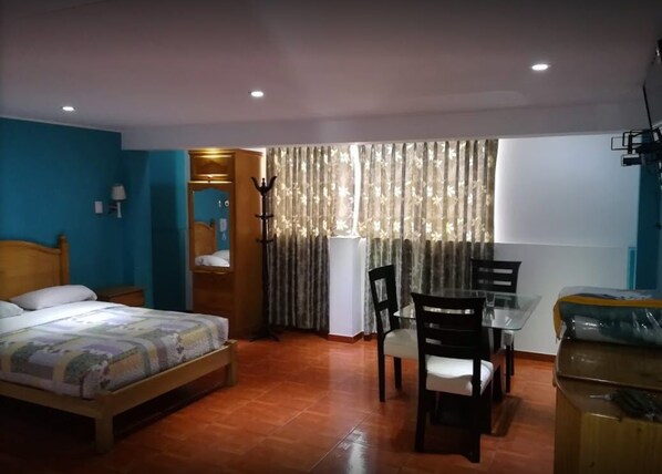 Wifi gratis y ropa de cama 