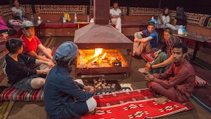 Lounge - Arabian Nights Bedouin Camp (Wadi Rum)