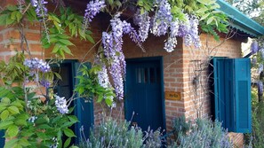 雙人房 (Verão) | 迷你吧、書桌、免費 Wi-Fi、床單