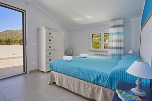 2 Schlafzimmer, Bügeleisen/Bügelbrett, Reisekinderbett, kostenloses WLAN