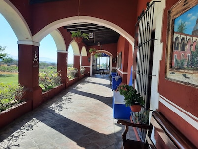 Hacienda Santa Clara