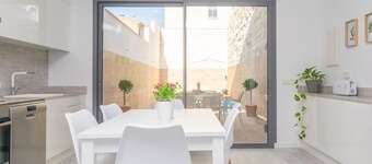 CAN SERRA -Modern townhouse with private pool. Free WiFi