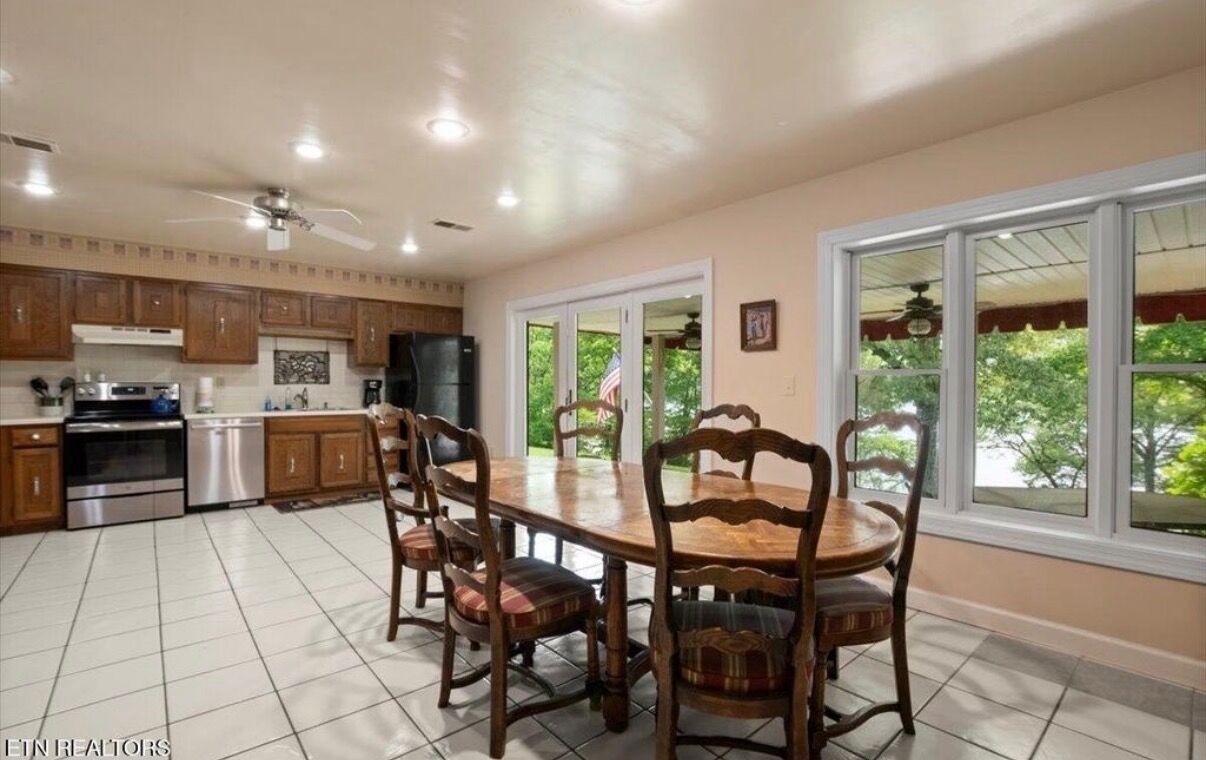 تناول الطعام