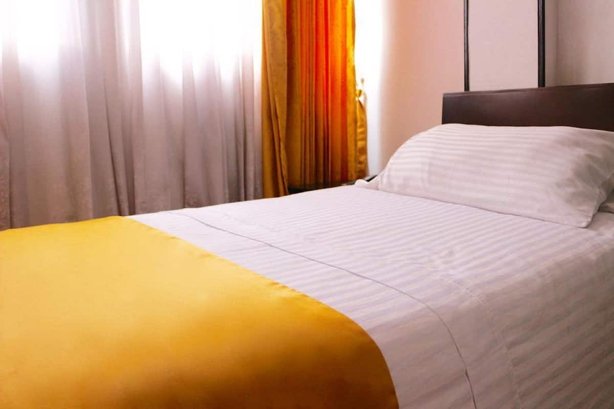 Quarto solteiro básico, 1 cama de solteiro, para não fumantes | Ferros/tábuas de passar roupa, Wi-Fi de cortesia, roupa de cama